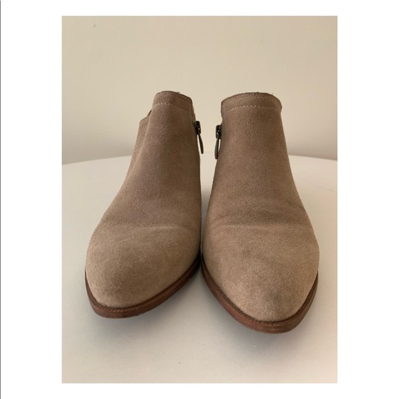 Franco Sarto Suede Ankle Boots in Neutral Tan (US 6.5M) - Picture 3 of 6